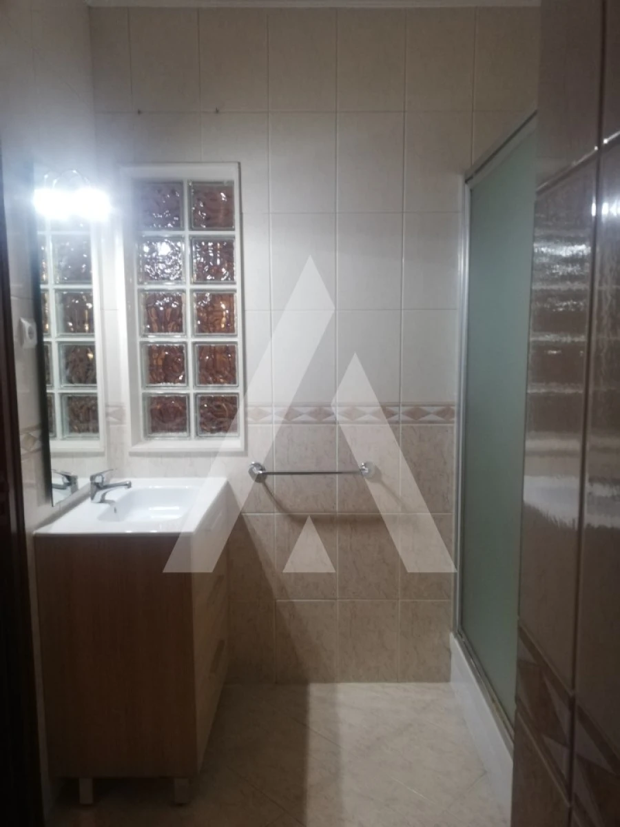 Apartamento T3 para Arrendamento em Glória e Vera Cruz Foto 18