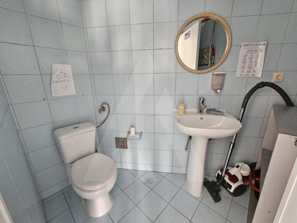 Escritório para Arrendamento em Ílhavo (São Salvador) Foto 8