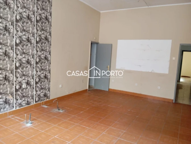 Loja para Venda em Cedofeita, Santo Ildefonso, Sé, Miragaia, São Nicolau e Vitória Foto 36