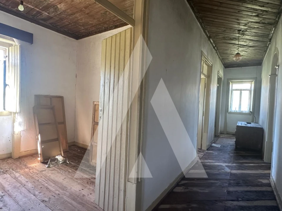 Moradia T3 para Venda em Milagres Foto 8