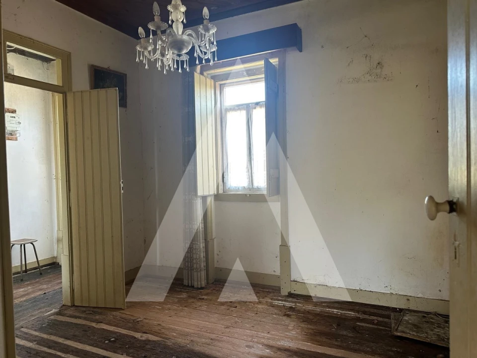 Moradia T3 para Venda em Milagres Foto 9