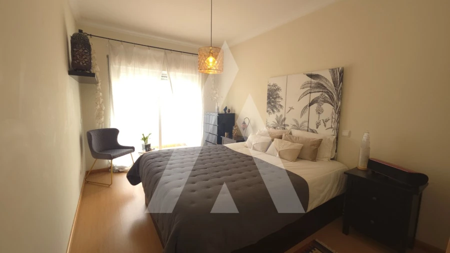 Apartamento T2 para Venda em Portimão Foto 12