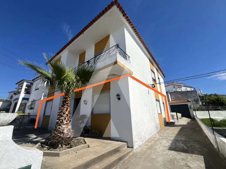 Moradia T4 para Venda em Arraiolos Foto 1