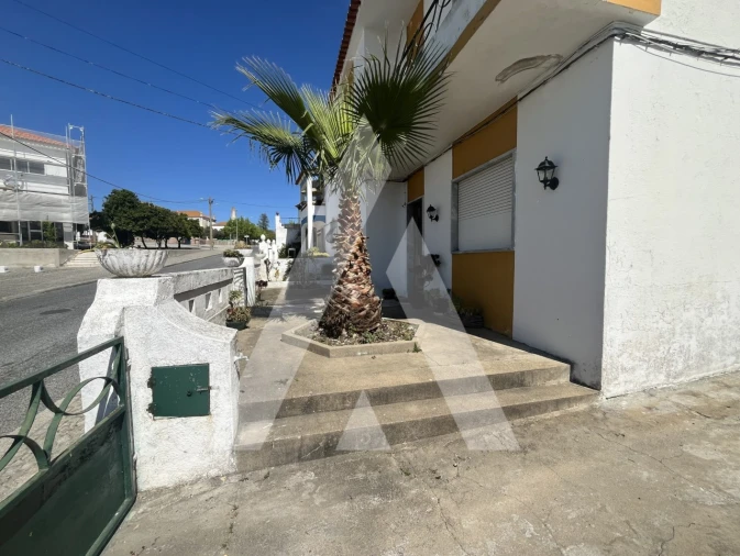 Moradia T4 para Venda em Arraiolos Foto 4