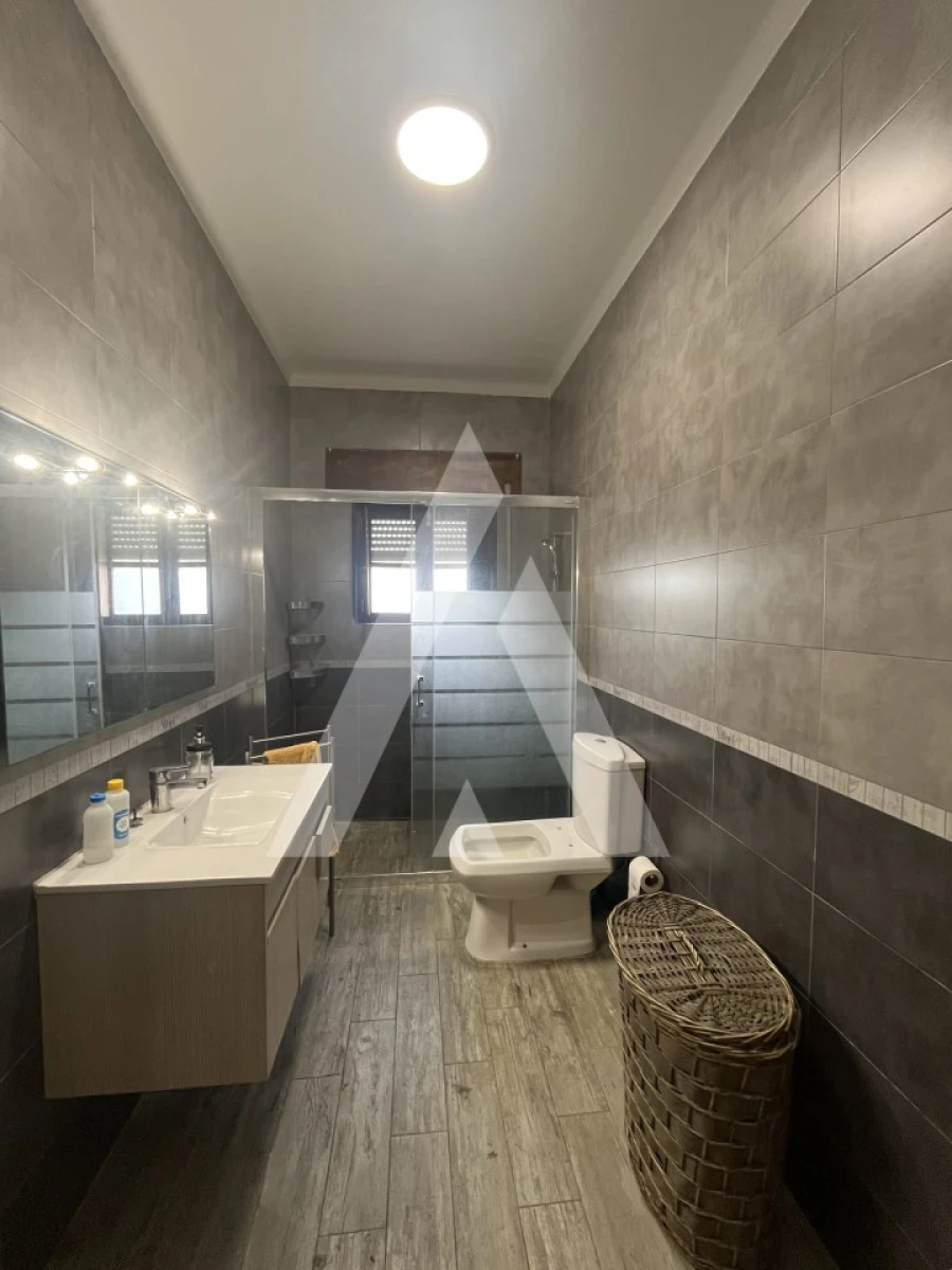 Moradia T4 para Venda em Arraiolos Foto 8