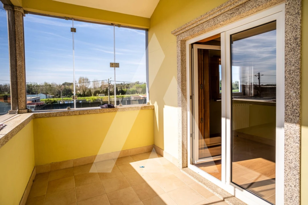 Moradia T4 para Venda em Oliveirinha Foto 43