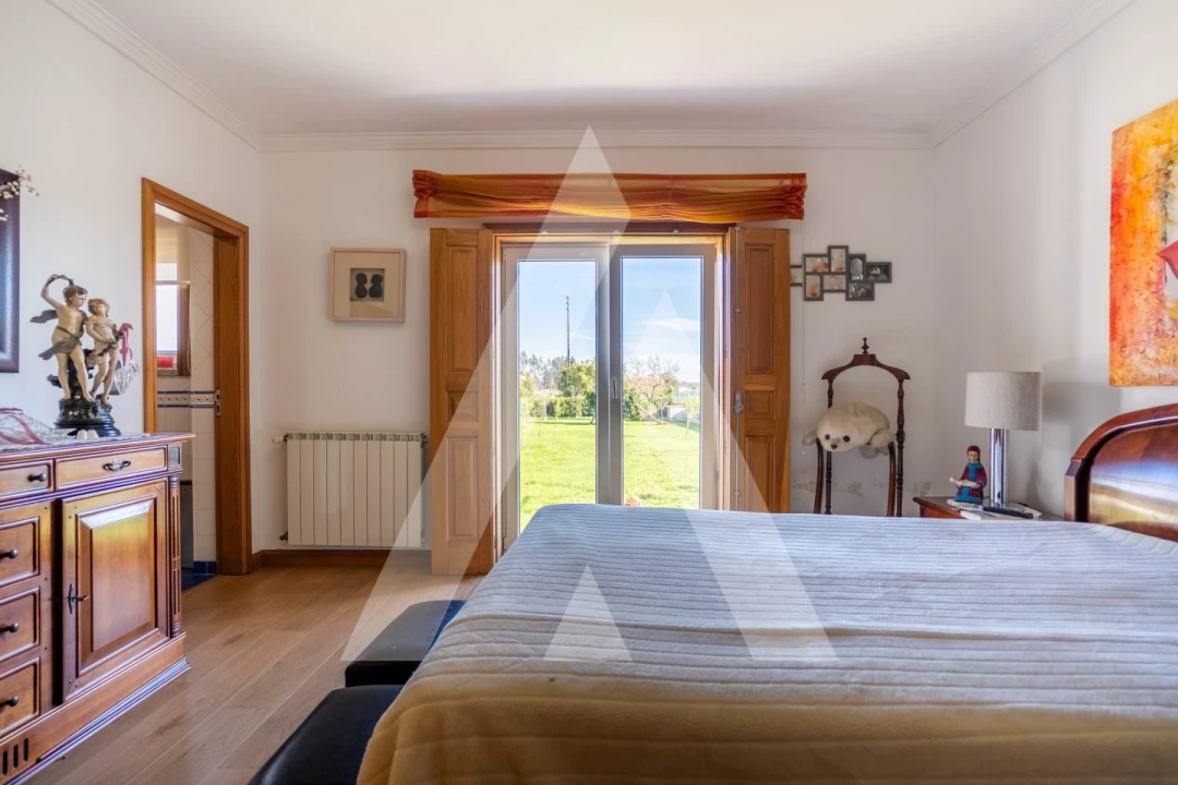 Moradia T4 para Venda em Oliveirinha Foto 28