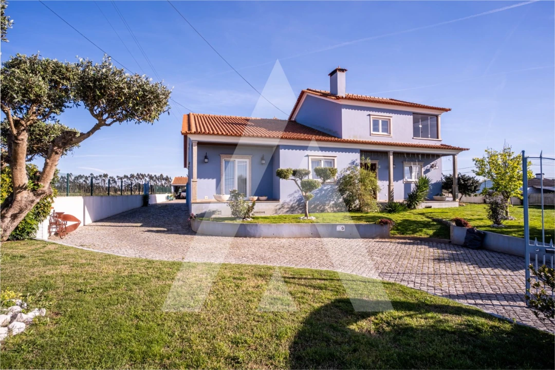 Moradia T4 para Venda em Oliveirinha Foto 52