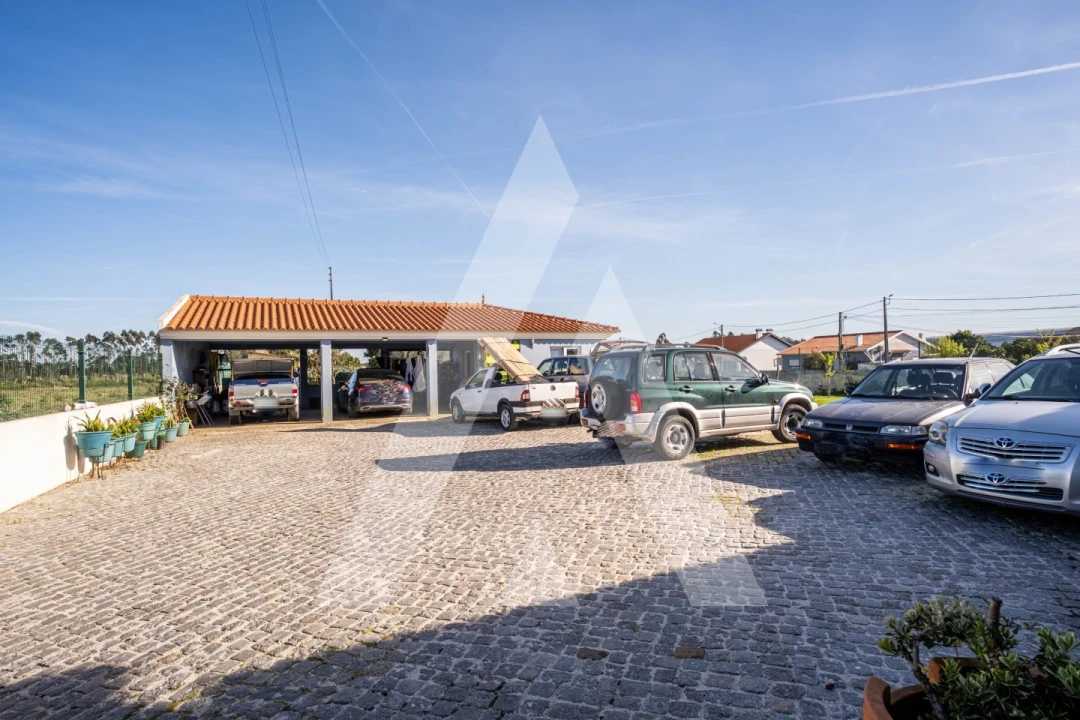 Moradia T4 para Venda em Oliveirinha Foto 55