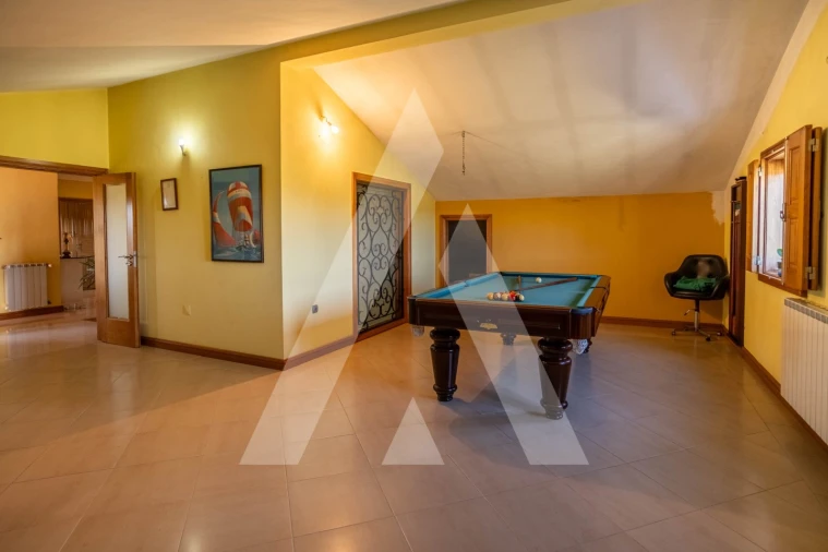 Moradia T4 para Venda em Oliveirinha Foto 48