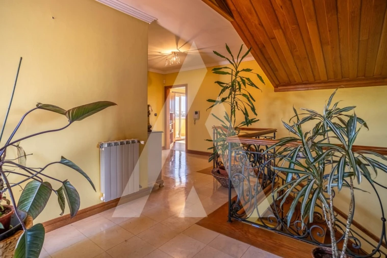 Moradia T4 para Venda em Oliveirinha Foto 34