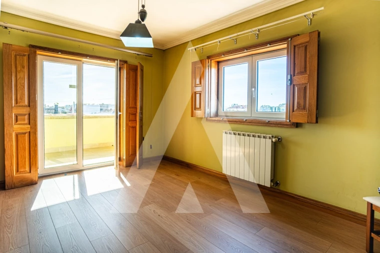 Moradia T4 para Venda em Oliveirinha Foto 44