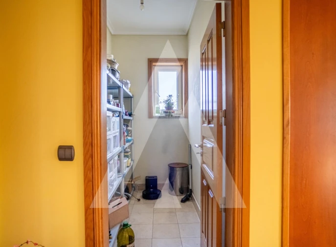 Moradia T4 para Venda em Oliveirinha Foto 16