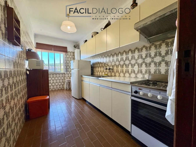 Apartamento T2 para Venda em Sesimbra (Santiago) Foto 5