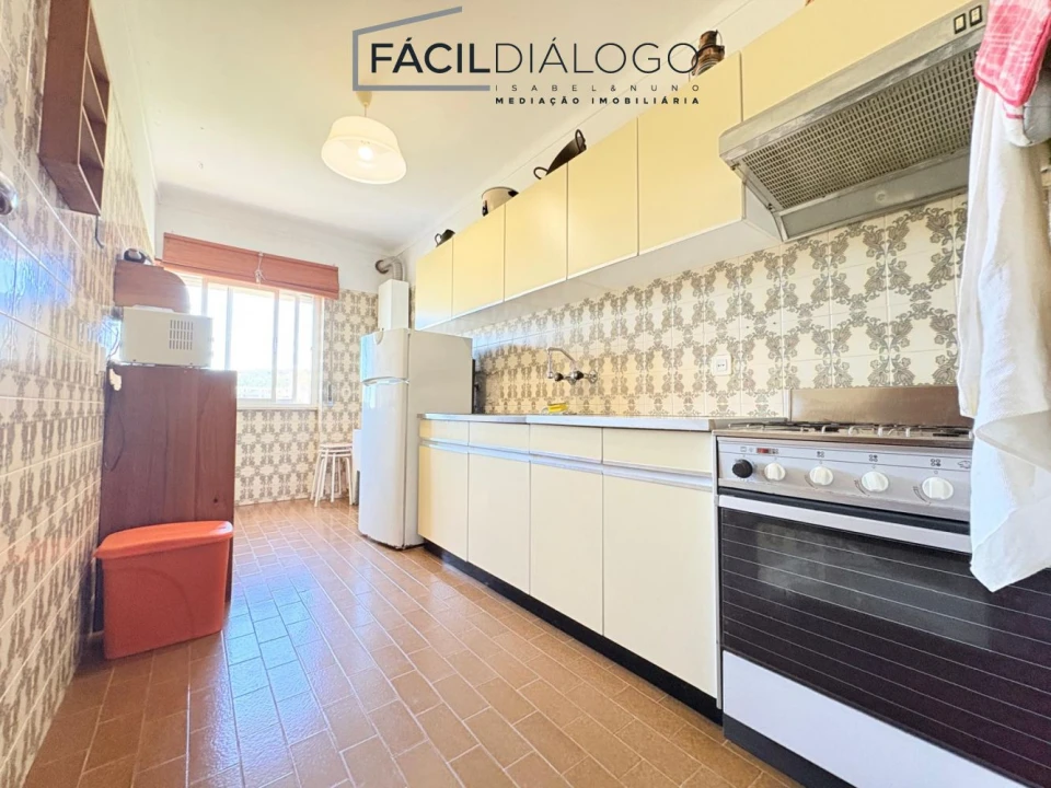 Apartamento T2 para Venda em Sesimbra (Santiago) Foto 17