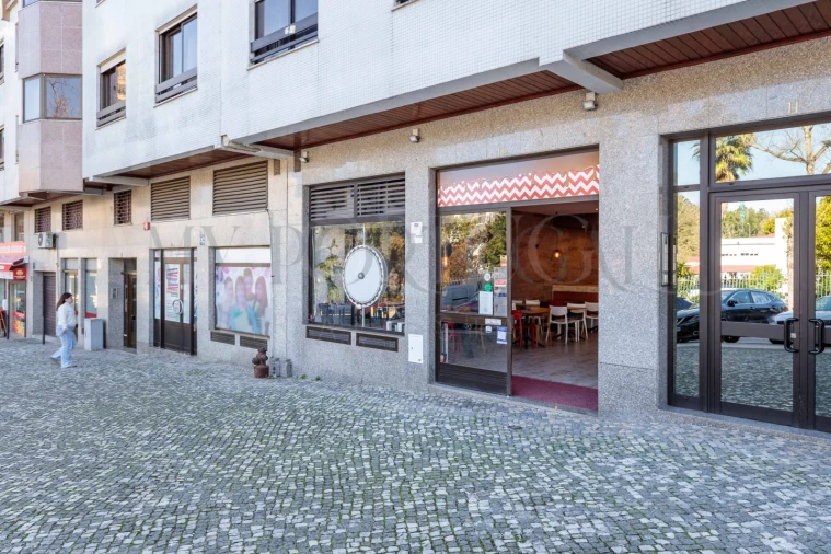 Negócio para Cedência de Quotas em São Domingos de Benfica Foto 20