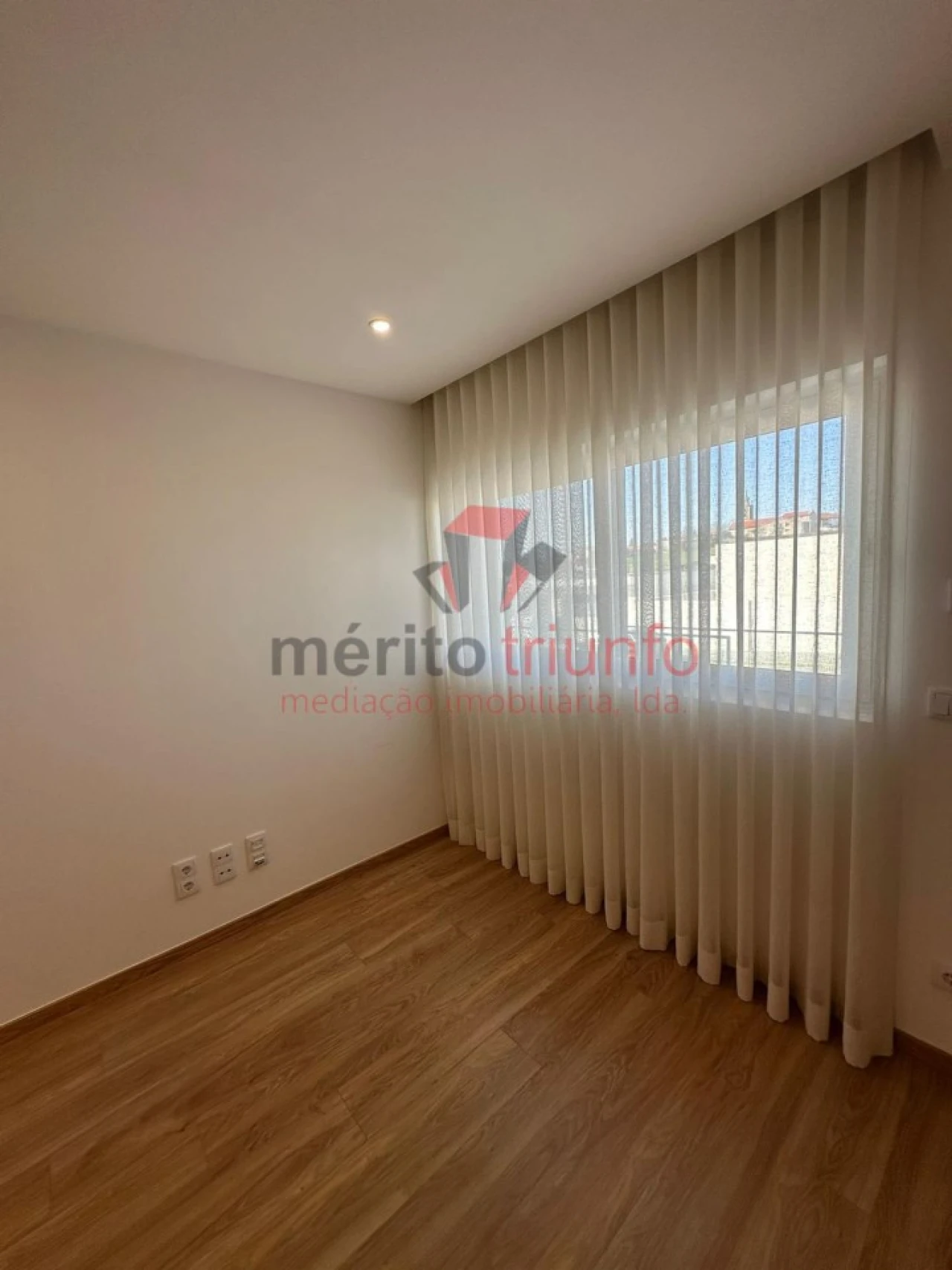 Apartamento T1 para Venda em Nine Foto 7