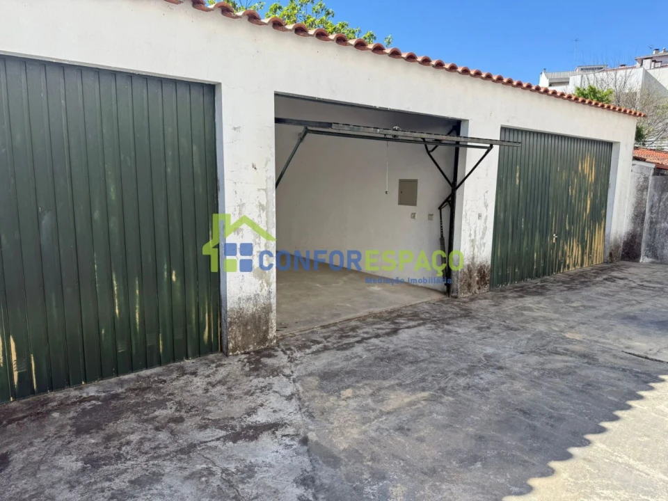 Garagem para Arrendamento em Castelo Branco Foto 2