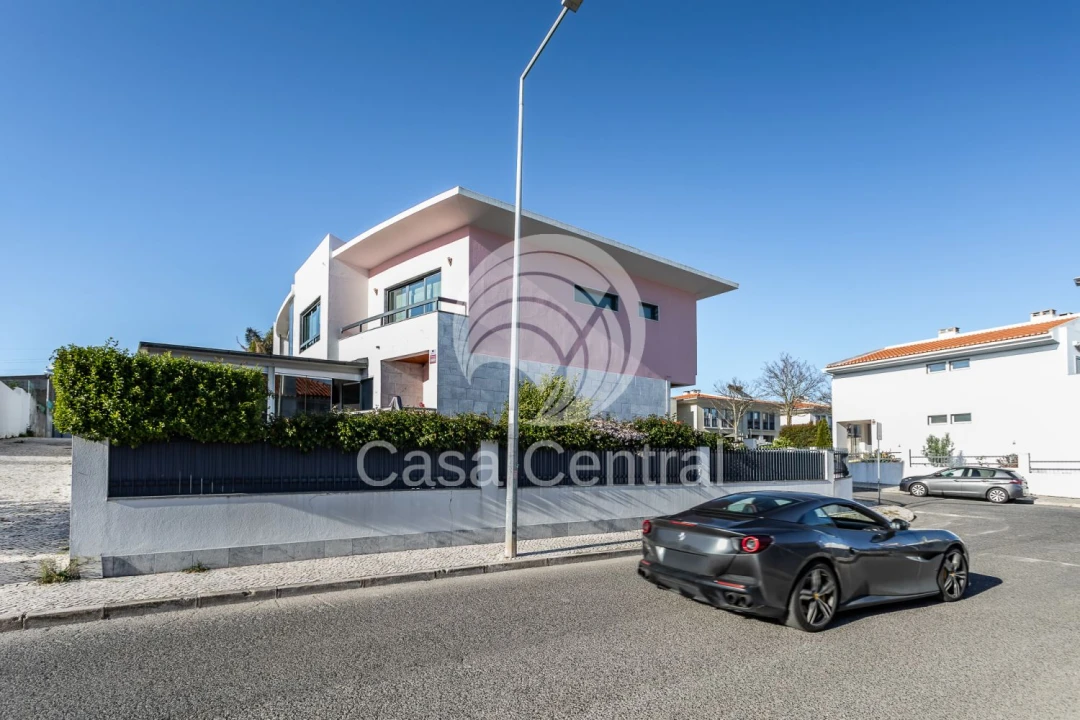 Moradia T3 para Venda em São Domingos de Rana Foto 50