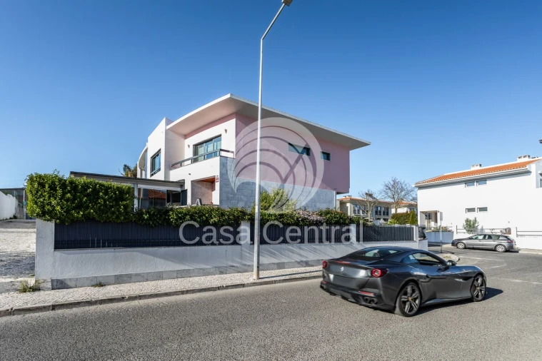 Moradia T3 para Venda em São Domingos de Rana Foto 50