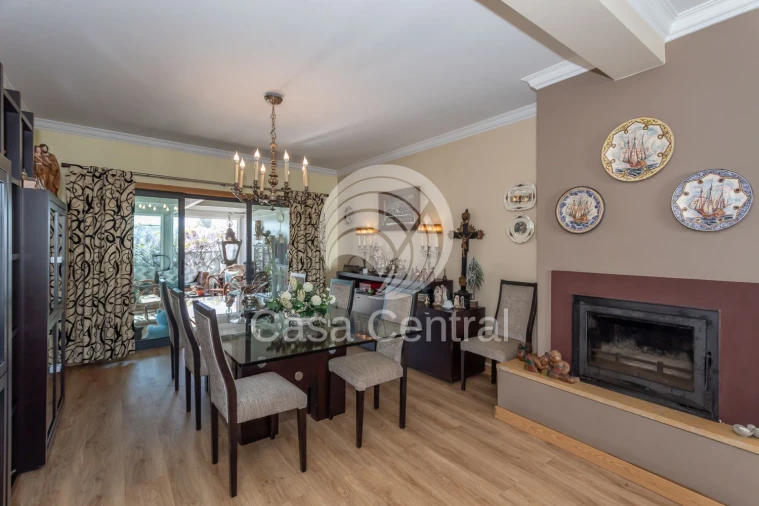 Moradia T3 para Venda em São Domingos de Rana Foto 5