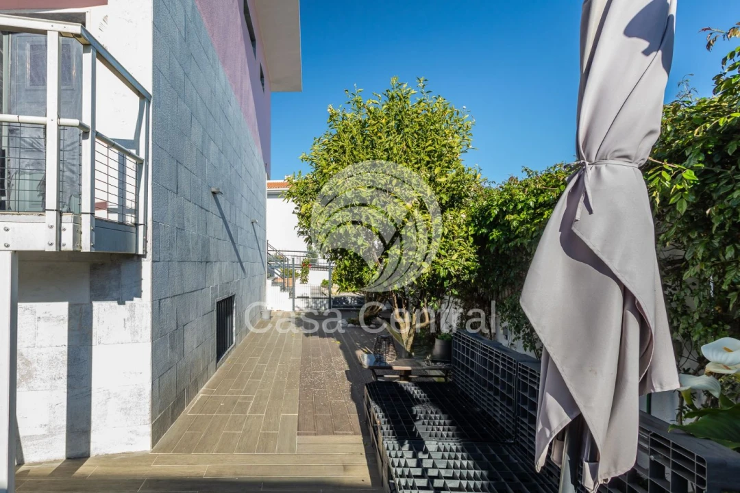 Moradia T3 para Venda em São Domingos de Rana Foto 49