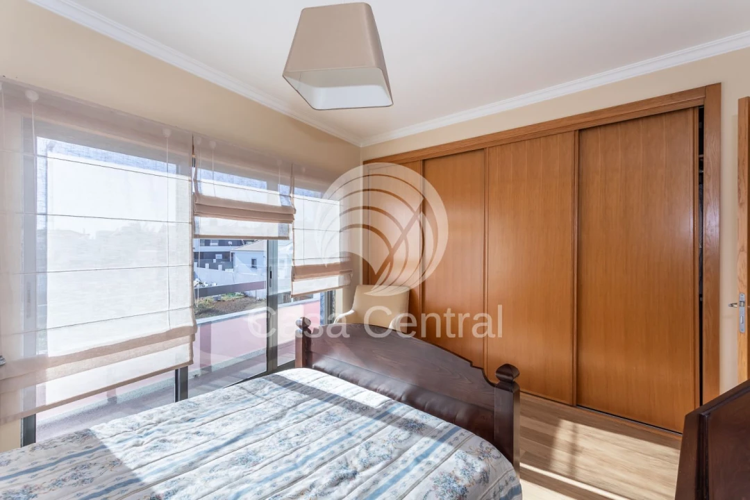 Moradia T3 para Venda em São Domingos de Rana Foto 30