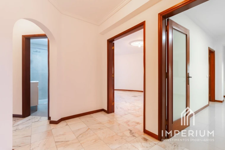 Apartamento T3 para Venda em Albergaria-A-Velha e Valmaior Foto 12