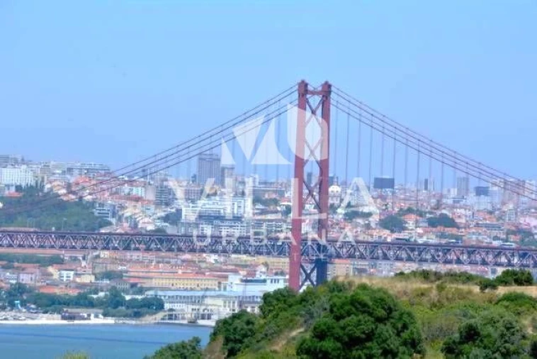 Apartamento T3 para Venda em Caparica e Trafaria Foto 21