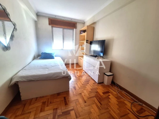 Apartamento T3 para Venda em Caparica e Trafaria Foto 6
