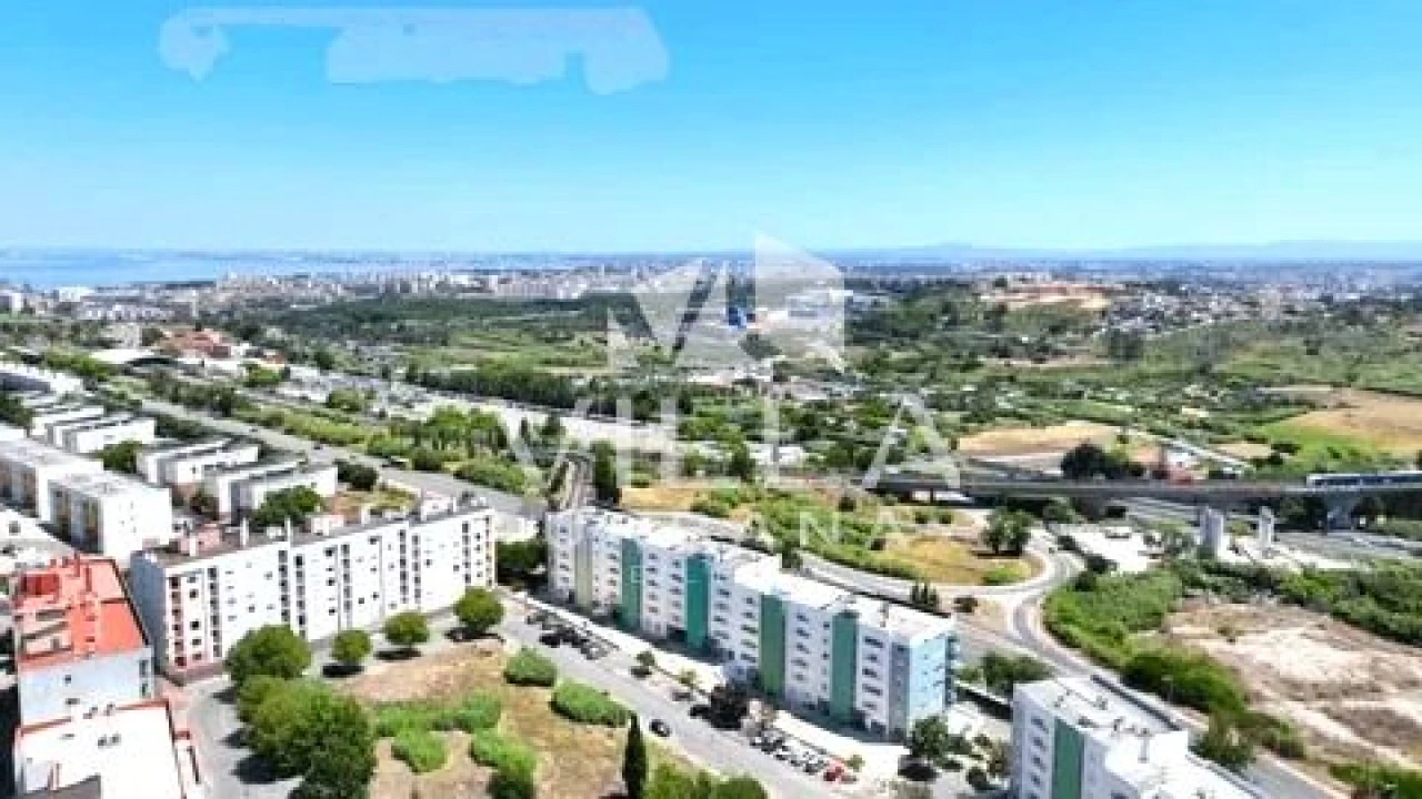 Apartamento T3 para Venda em Caparica e Trafaria Foto 19