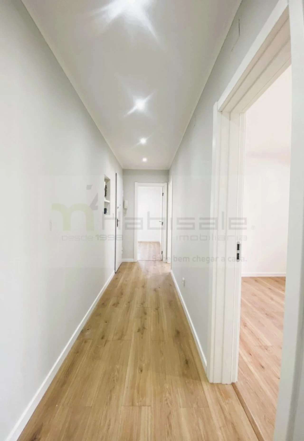 Apartamento T2 para Venda em Águas Livres Foto 17