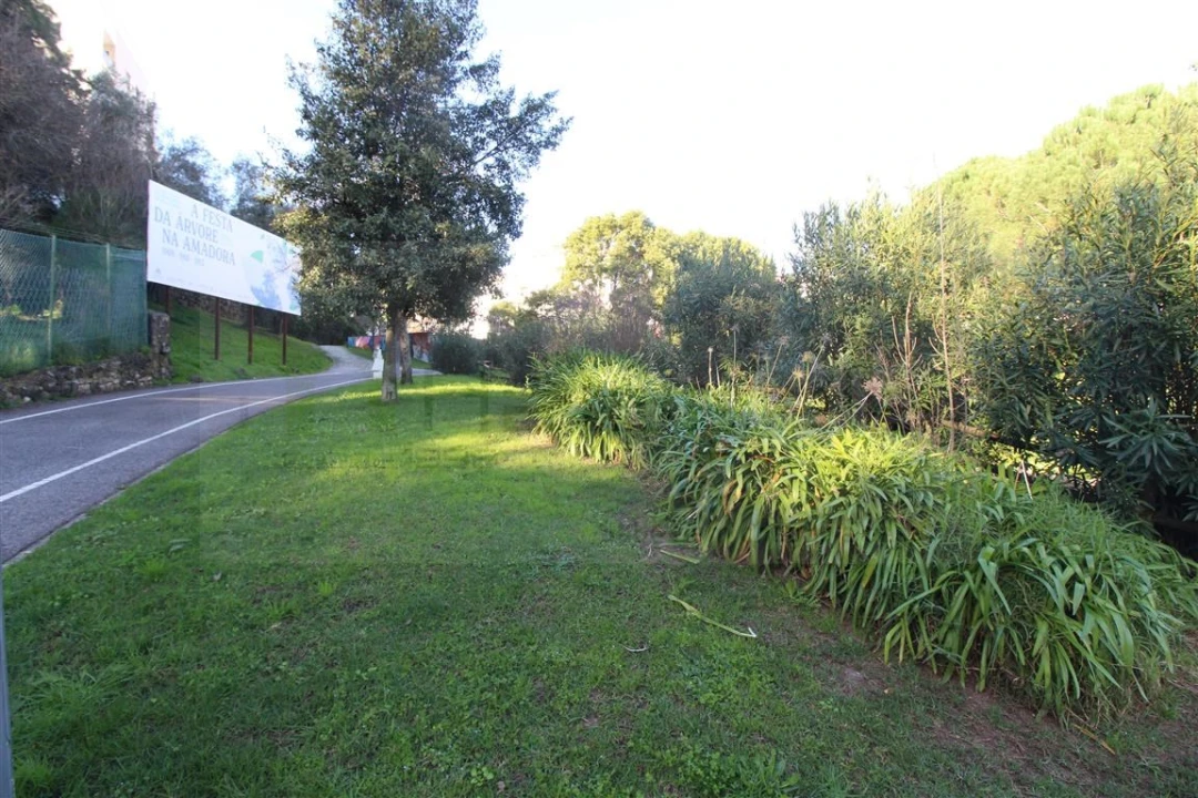 Apartamento T2 para Venda em Falagueira-Venda Nova Foto 26