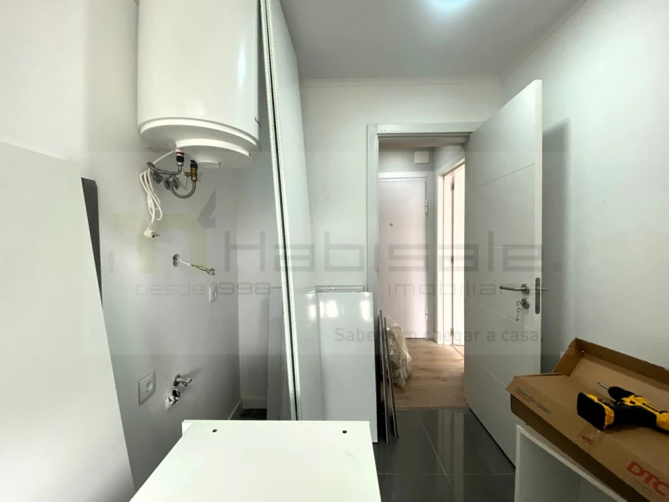 Apartamento T2 para Venda em Falagueira-Venda Nova Foto 11