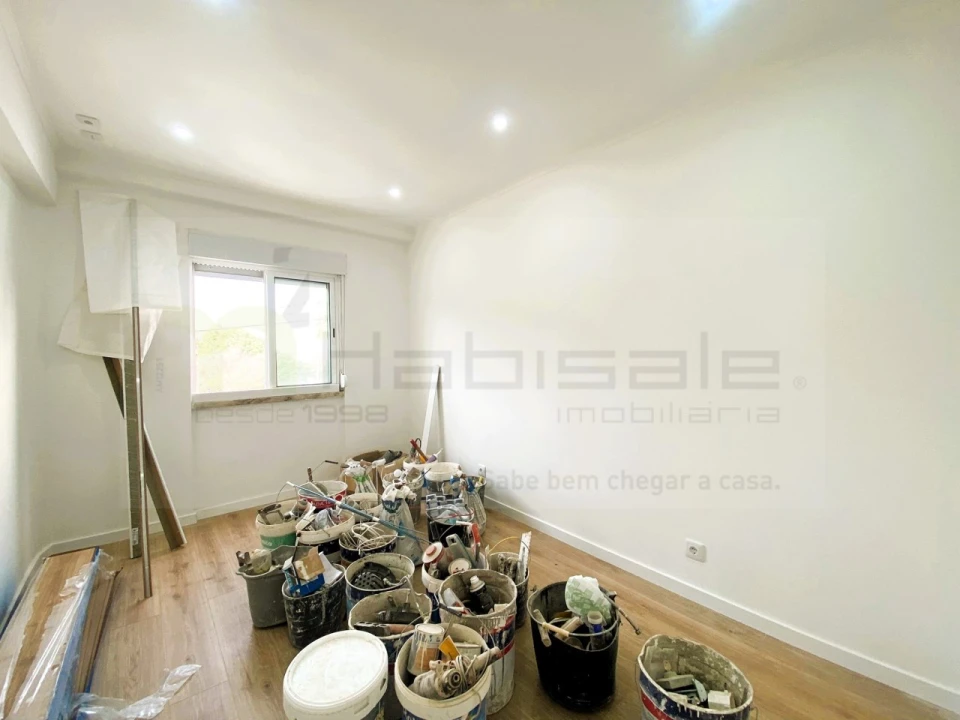 Apartamento T2 para Venda em Falagueira-Venda Nova Foto 21