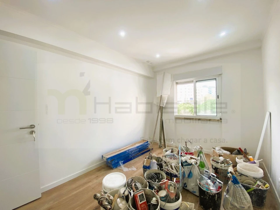 Apartamento T2 para Venda em Falagueira-Venda Nova Foto 22