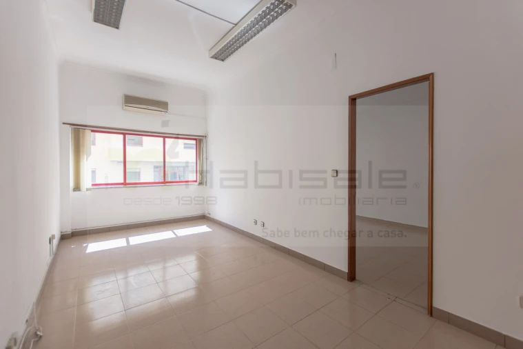 Escritório para Venda em Odivelas Foto 20