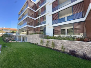 Apartamento T3 para Venda em Carcavelos e Parede
