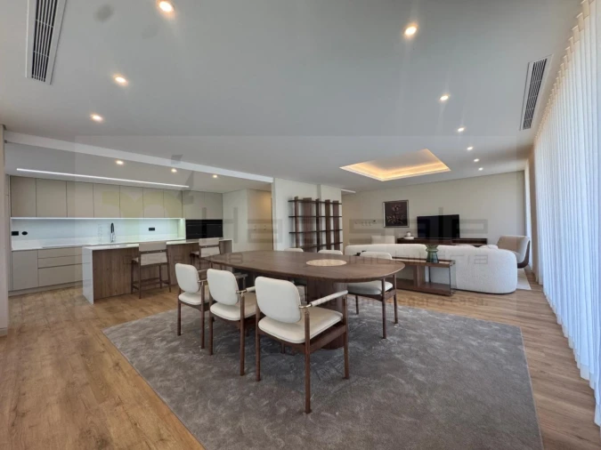 Apartamento T3 para Venda em Carcavelos e Parede Foto 3