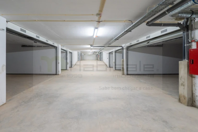 Apartamento T3 para Venda em Carcavelos e Parede Foto 43