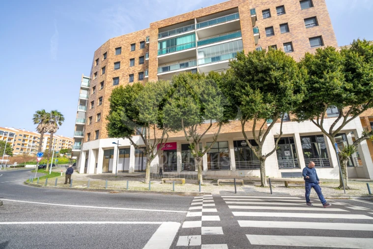 Apartamento T3 para Venda em Mina de Água Foto 26