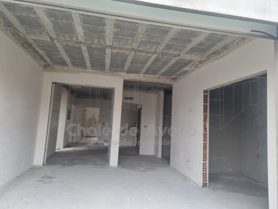 Moradia T4 para Venda em Aradas Foto 10