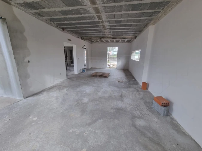 Moradia T4 para Venda em Aradas Foto 4