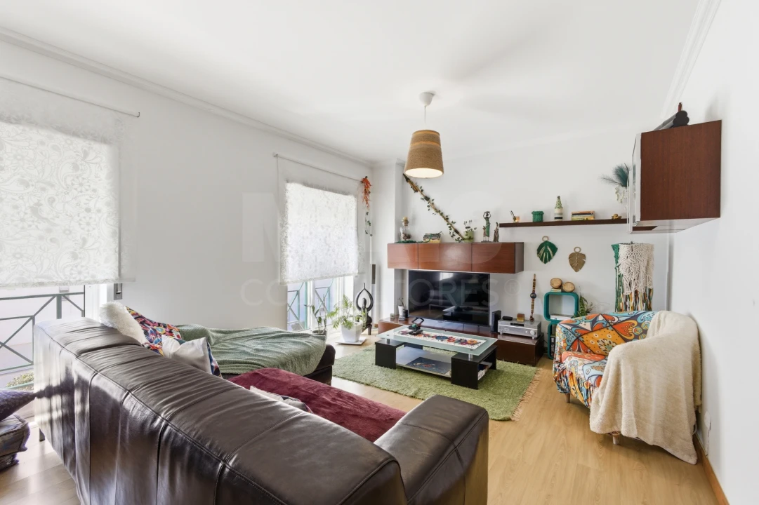 Apartamento T2 para Venda em Peniche Foto 2