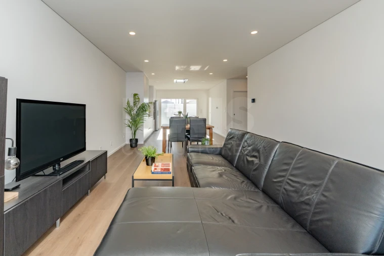 Moradia T3 para Venda em Samora Correia Foto 7