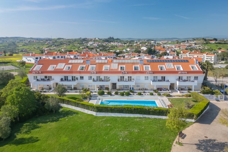 Apartamento T4 para Venda em Vila Franca de Xira Foto 2