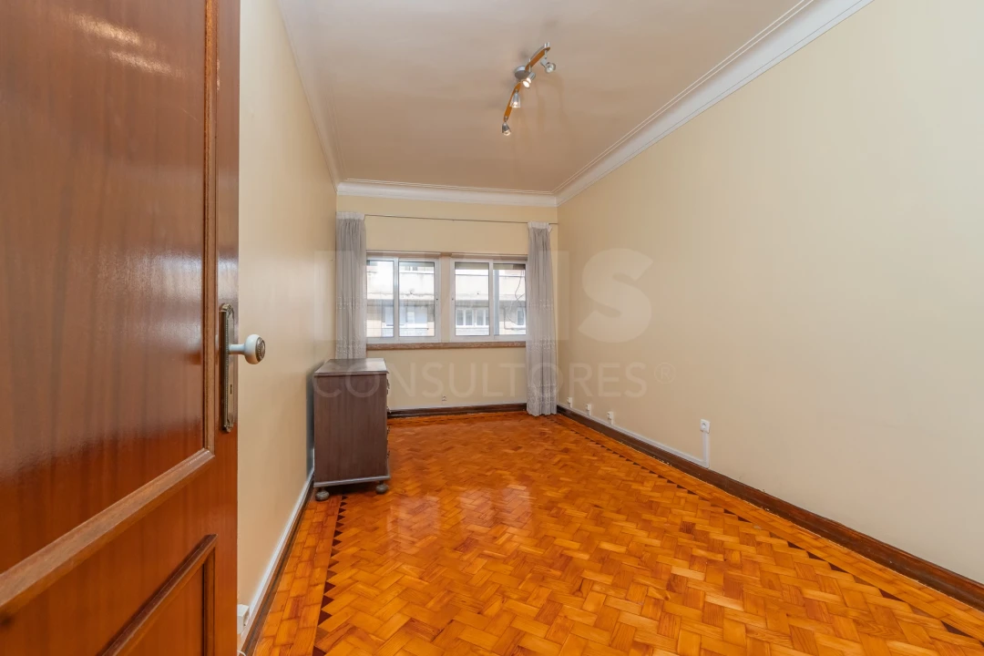 Apartamento T2 para Venda em Beato Foto 12