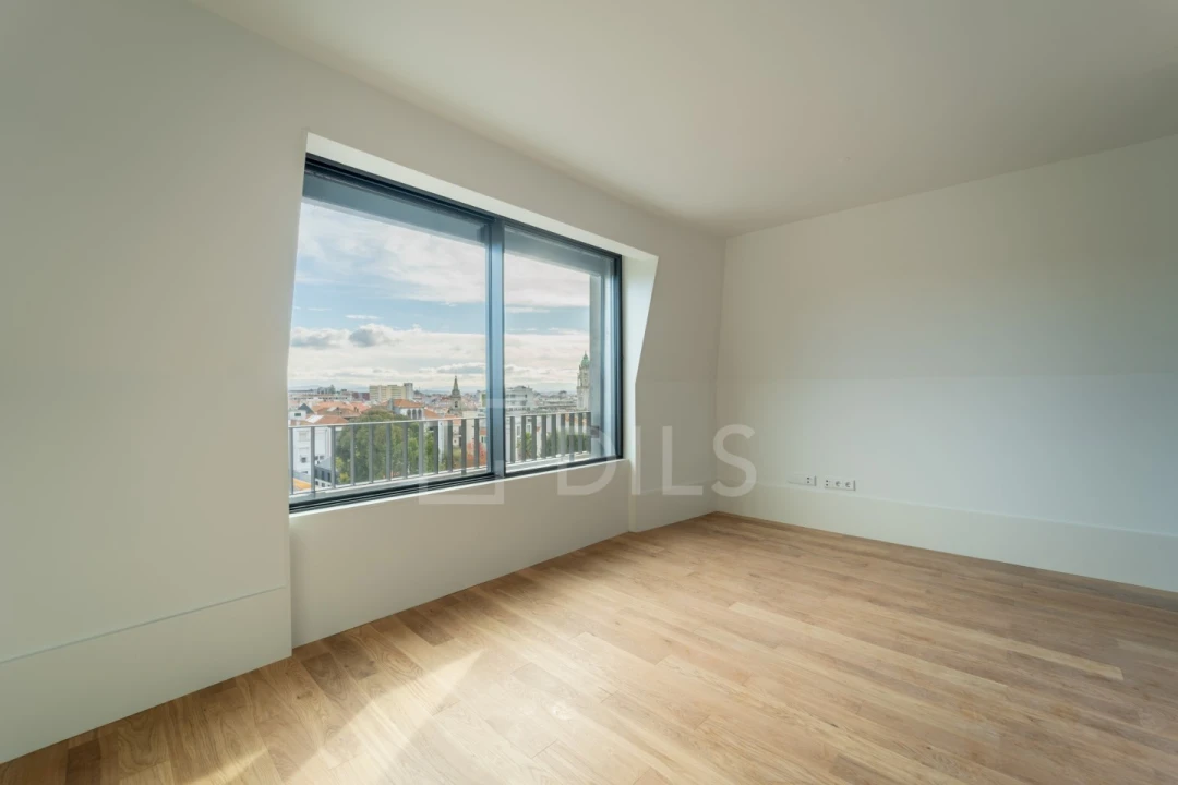 Apartamento T2 para Venda em Cedofeita, Santo Ildefonso, Sé, Miragaia, São Nicolau e Vitória Foto 4