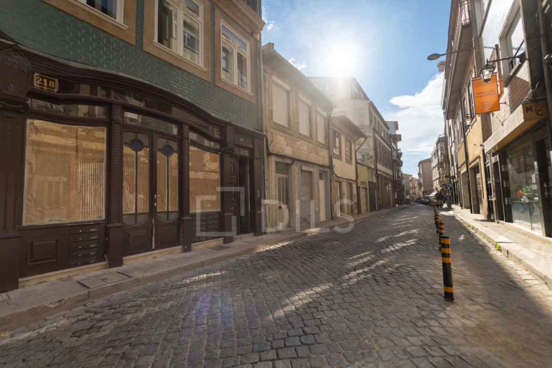 Apartamento T2 para Venda em Cedofeita, Santo Ildefonso, Sé, Miragaia, São Nicolau e Vitória Foto 29