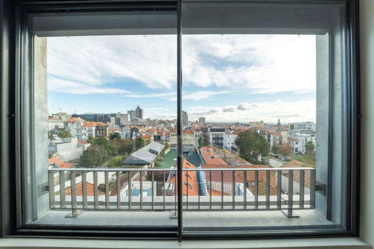 Apartamento T2 para Venda em Cedofeita, Santo Ildefonso, Sé, Miragaia, São Nicolau e Vitória Foto 2